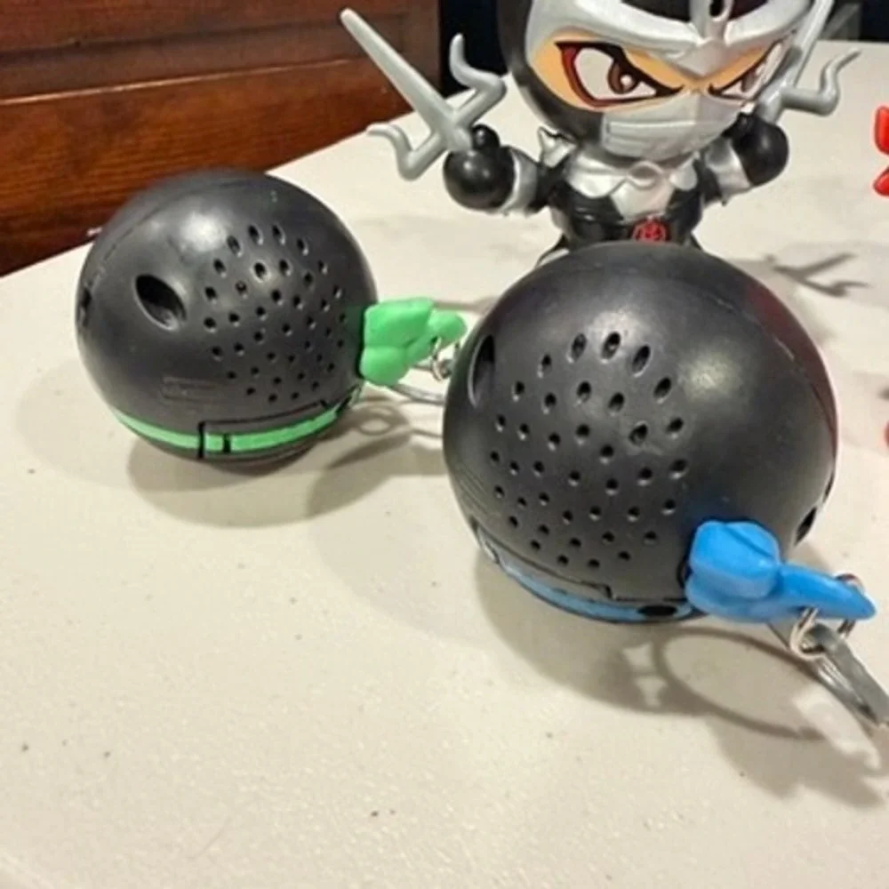 Farting‎ Ninjas Motion Sensor Figures Set of 5 Multicolor Prank Toy Martial Arts